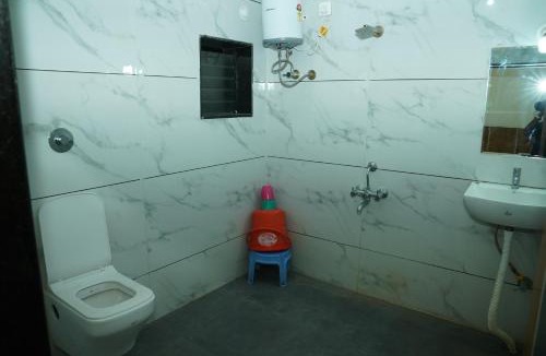 Hingoli Hotel | Hotel Shriram Nivas & Yatri Nivas