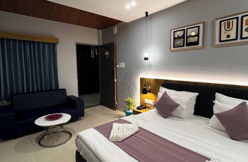 Surat Hotel | Hotel Siaan Palace