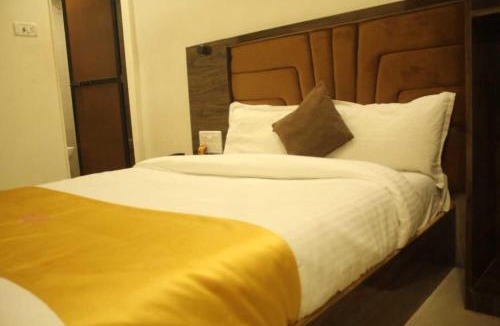 Goregaon West Hotel | Hotel Siddharth Residency- Siddharth Nagar, Goregaon West