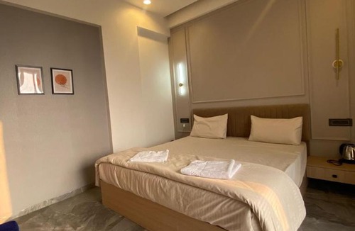 Junnar Hotel | Hotel Siddhesh INN