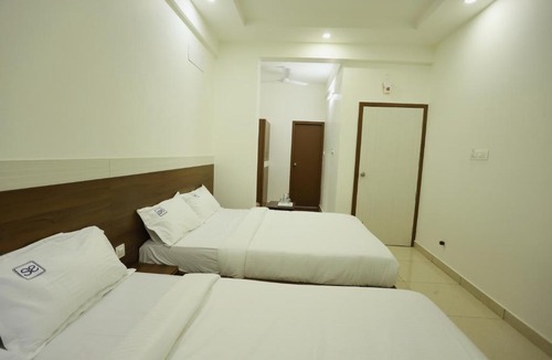 Gandhi Nagar Hotel | Hotel Sigma Suites