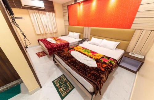 Digha Hotel | Hotel Signature Inn Digha হোটেল সিগনেচার ইন দিঘা Near Sea Beach and Lake View Room - All-Room-Attached-Balcony-and-fully-air-conditioned-hotel with- lift-wifi-Restaurant-parking-facility- Best Hotel in Digha