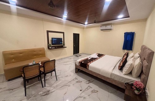 Shamshabad Hotel | Hotel Sky Palace Airport Zone