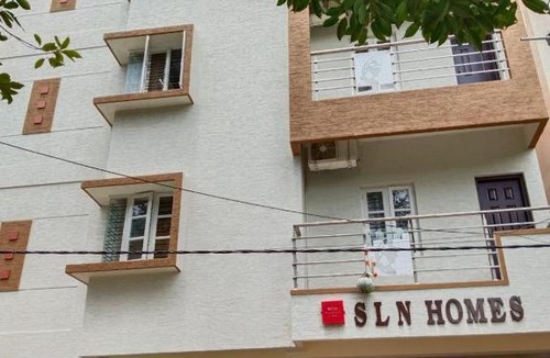 Yelahanka Hotel | HOTEL SLN Homes