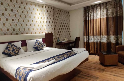 Shamshabad Hotel | HOTEL SM RAINBOW INTERNATIONAL