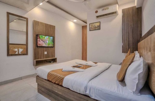 Andheri Hotel | Hotel Sonal Inn