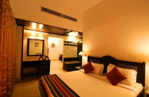 Guruvayur Hotel | Hotel Sopanam Heritage