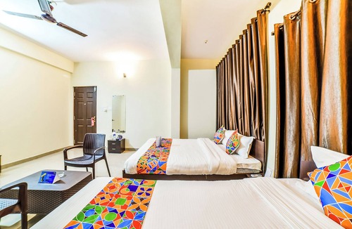 Penha de Franรงa Hotel | Hotel Spring Height Near Mall De Goa
