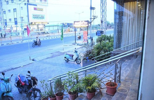 Anantapur Hotel | Hotel Sree7 Inn