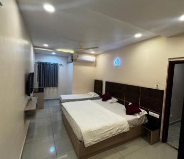 Adoni Hotel | Hotel SRI DEEPTHI LODGE