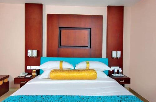 Chittur Hotel | HOTEL SRIVATSA REGENCY