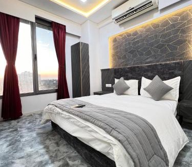 Surat House | HOTEL STAR GALAXY