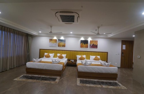 Rajpipla Hotel | HOTEL STATURE INN