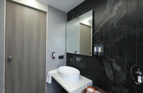 Ichalkaranji Hotel | Hotel Statusinn, Ichalkaranji