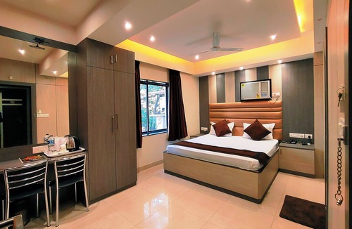 Ballygunge Hotel | HOTEL STEAM