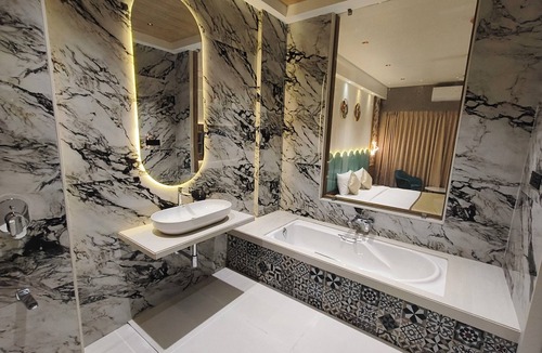 Dombivli East Hotel | Hotel Stellar Suites Dombivali
