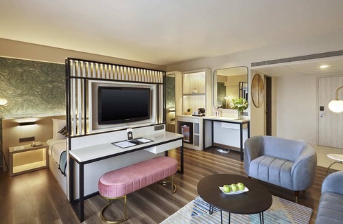 Vile Parle Hotel | Hotel Suba International