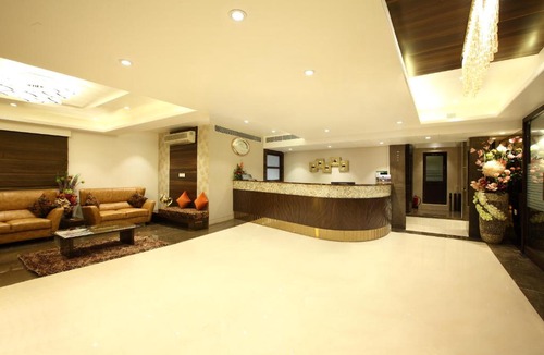 Wellington Pier Hotel | Hotel Suba Palace Near Gateway of India