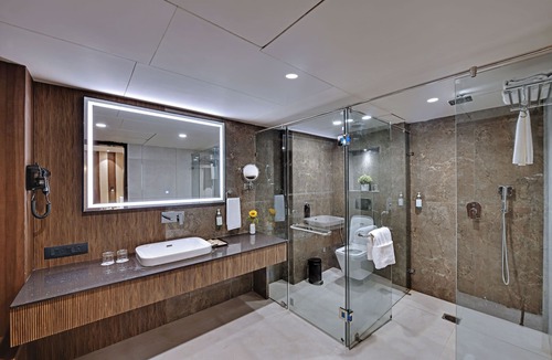 Vastrapur Hotel | Hotel Suba Star, Ahmedabad