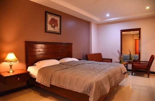 Karaikudi Hotel | Hotel Subhalakshmi Palace