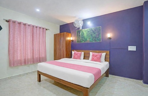 Ramamurthy Nagar Hotel | Hotel Sujatha international nearby koshys Hospital & Loutas Convention Hall Tc Palya Main Road Ramurthynagar