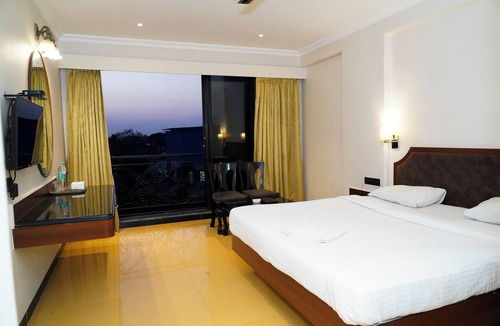 Mira Road East Hotel | Hotel Sunshine Inn