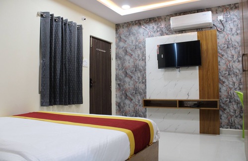 Miyapur Cabin | Hotel SVR Luxury Rooms