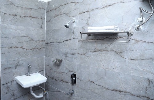 Khammam Hotel | HOTEL TARA