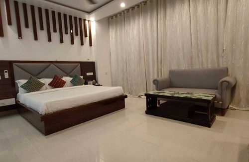 Bodh Gaya Hotel | Hotel Tathagat International