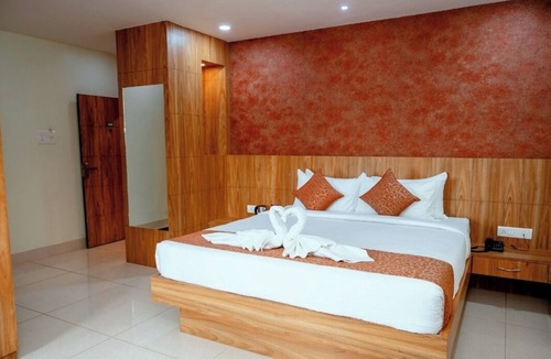 Rampur Hat Hotel | Hotel Teesta Stay, Rampurhat