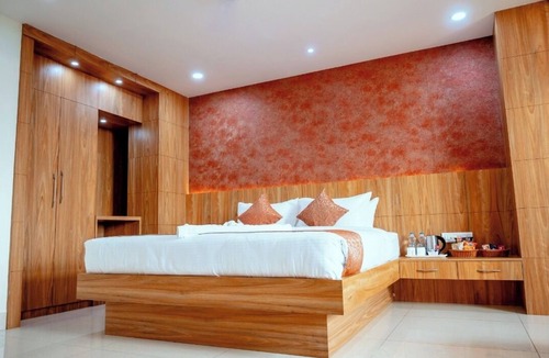 Rampur Hat Hotel | Hotel Teesta Stay, Rampurhat