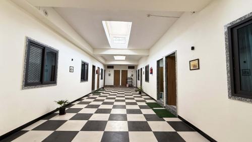 Chittorgarh Hotel | Hotel The Aadimata & Banquets