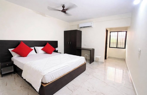 Arambol Hotel | Hotel The Boss House Near Beach
