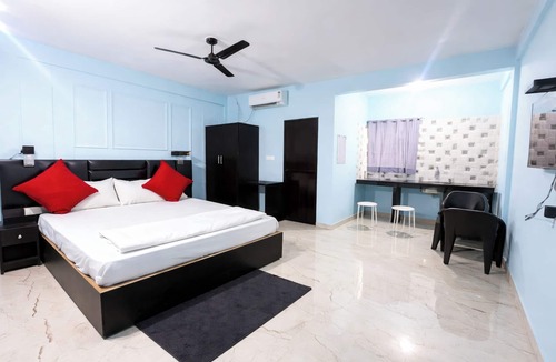 Arambol Hotel | Hotel The Boss House Near Beach