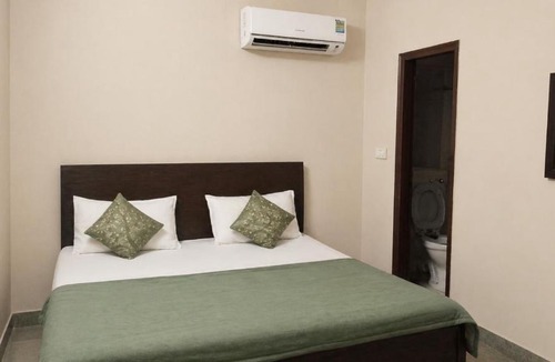 Sector 45 Hotel | Hotel The Height