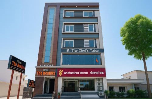 Shivalik Nagar Hotel | Hotel The Heights