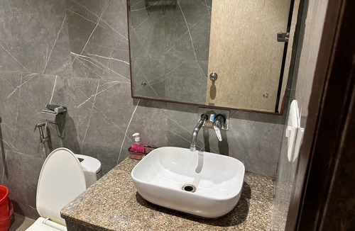 Mahipalpur Extension Hotel | Hotel The Nilsa