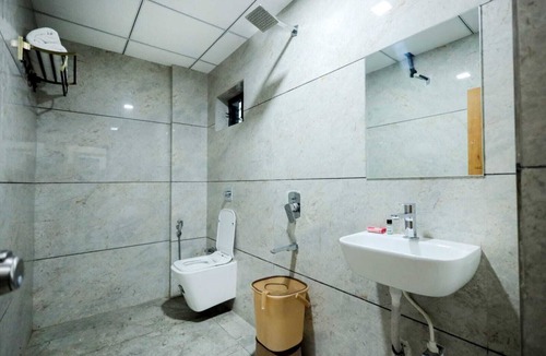Somnath Hotel | Hotel The Premier Somnath