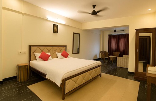 New Panvel East Hotel | Hotel The Star