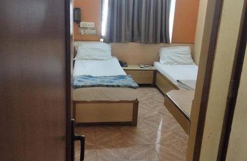 Rajkot Hotel | Hotel Tirupati