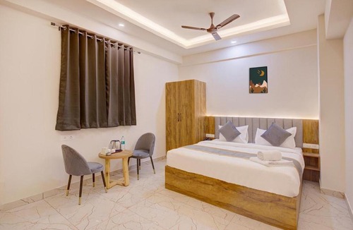 Chikkajala Hotel | Hotel Tree Suites Next Airport Inn