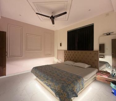 Karad Hotel | Hotel Tulip Inn & Lodging