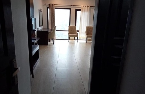 The Mall Road House | hotel value and spa