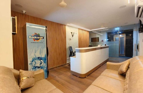 Miyapur Hotel | Hotel Vamshi Grand