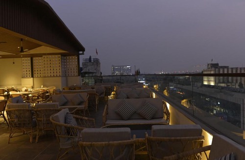 Maharana Pratap Nagar Hotel | Hotel Varshish Inn