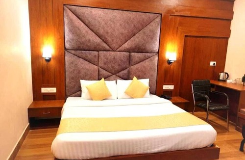 Gobind Dham Hotel | Hotel Vasudeva Inn