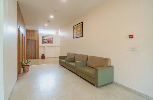 Sohagpur Hotel | Hotel Vatika Inn