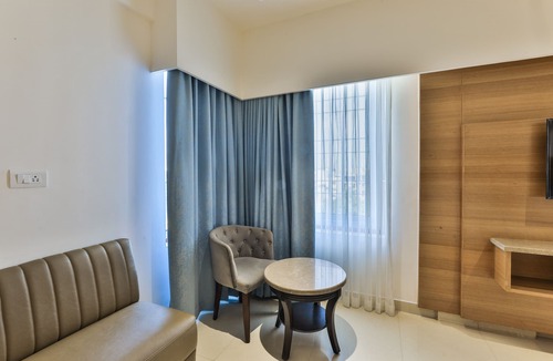 Gandhi Nagar Hotel | HOTEL VBR GRAND INN