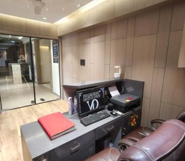 Surat Hotel | Hotel VD Rooms Althan