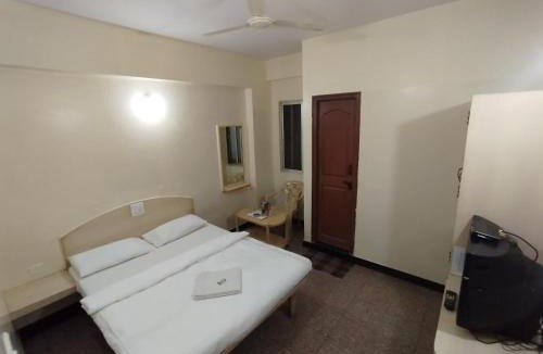 Chickpet Cabin | hotel Vijaya palace